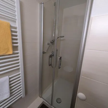 Guest house Dornroeschen *