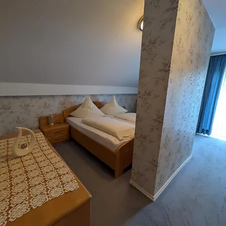 Dornroeschen Bad Fussing